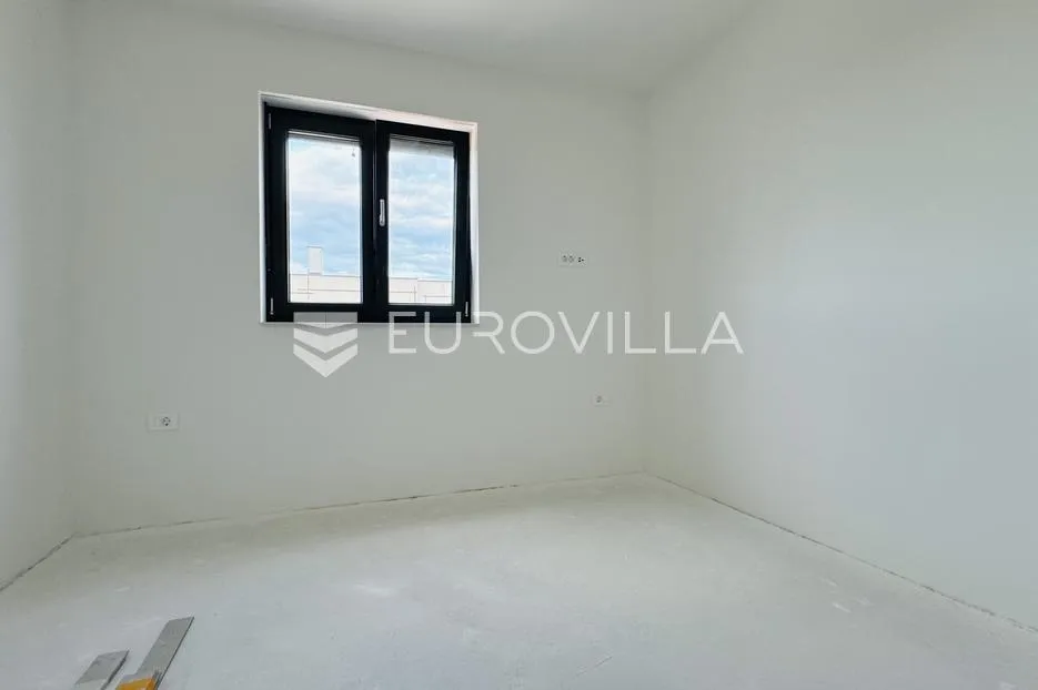 istra, umag, novogradnja, stan na drugom katu 64,54 m² - slika 7