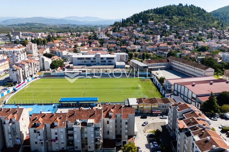 metković, centar, luksuzan, moderan stan 73 m2 - slika 10