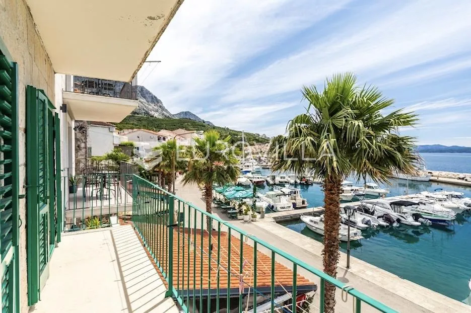podgora, prvi red do mora kuća na četiri etaže s predivnim pogledom - slika 17