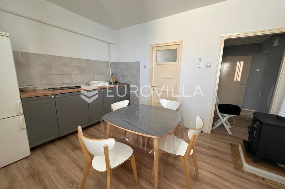 senj, trosoban stan 51,36 m² na vrhunskoj lokaciji, prvi red do mora - slika 2
