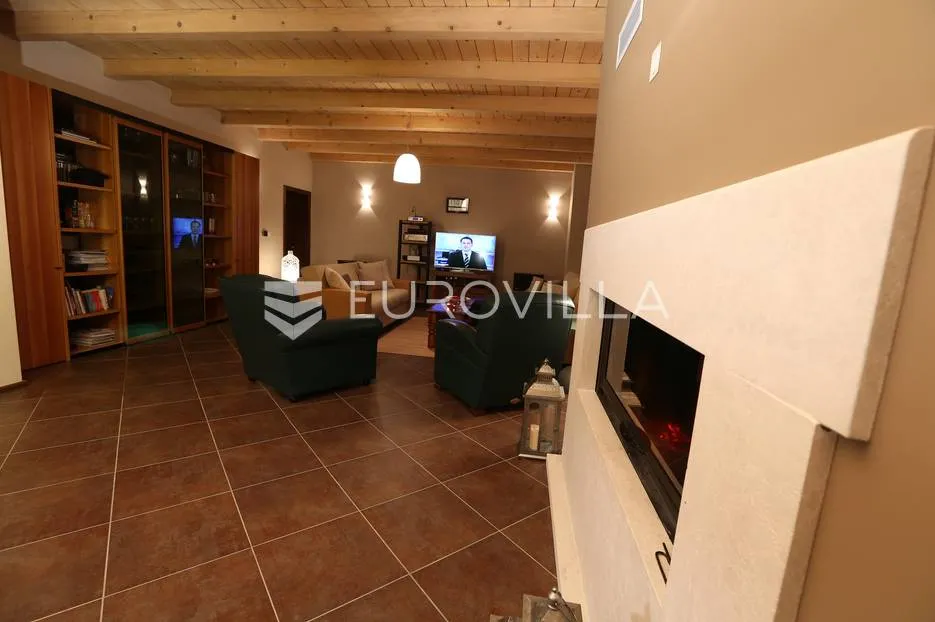 istra, savičenta, juršići, moderna vila 400 m2 na velikoj okućnici 1986m2 - slika 8