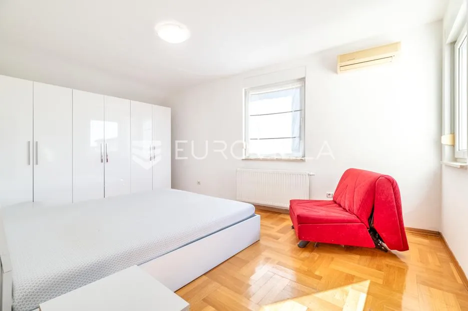 zagreb, vrhovec, odličan četverosoban stan s garažom, 128 m² - slika 6