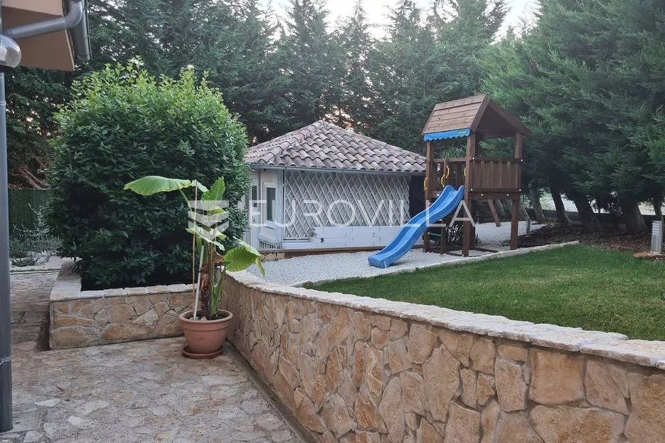 istra, smoljanci, prekrasna istarska vila - slika 8