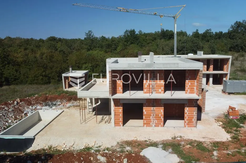 luksuzna vila u baderni, poreč - oaza mira i elegancije - slika 8