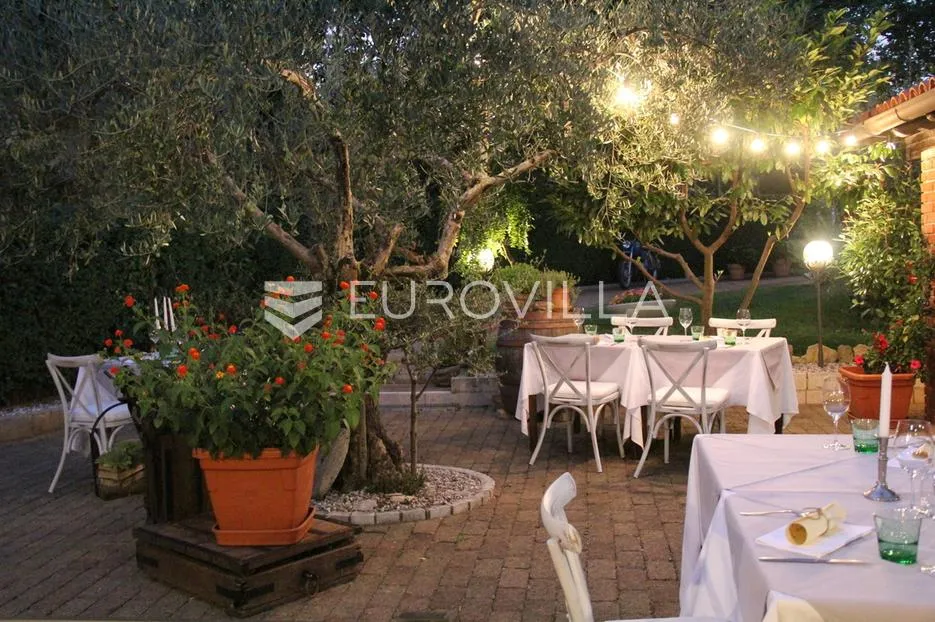 istra, novigrad okolica, ugostiteljski i turistički objekt na izvrsnoj lokaciji - slika 14