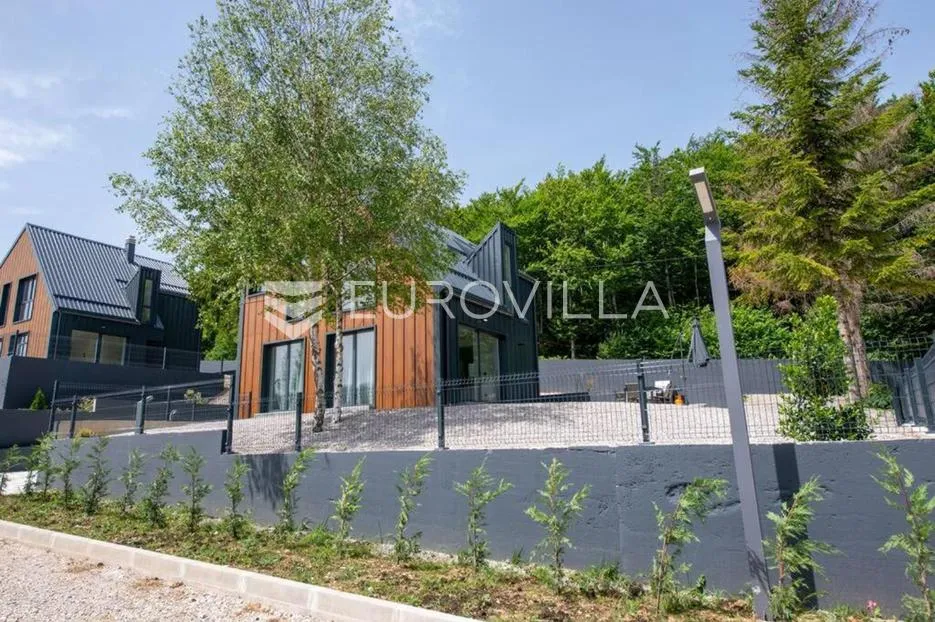ravna gora, luksuzna kuća za odmor 98 m2, 4* kategorizacija, novogradnja - slika 9