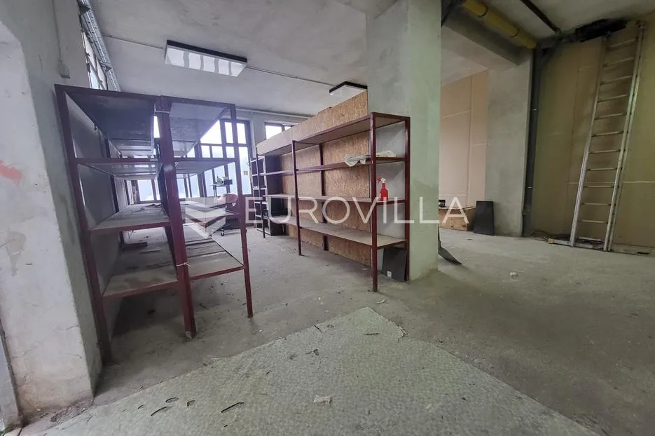 zagreb, mikulići, skladišni prostor 130 m2 - slika 2