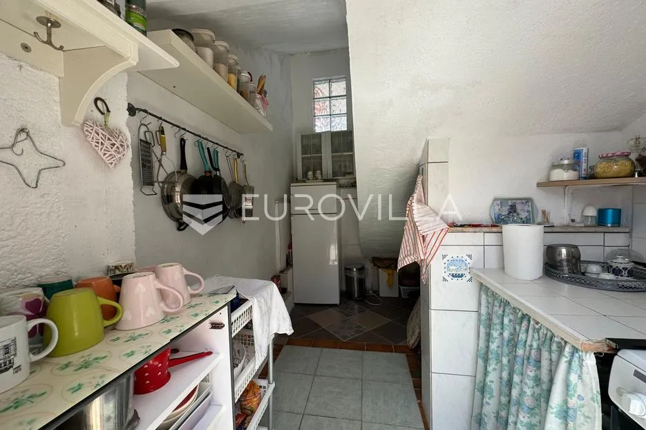 istra, fažana, apartmanska kuća s 4 stambene jedinice - slika 18