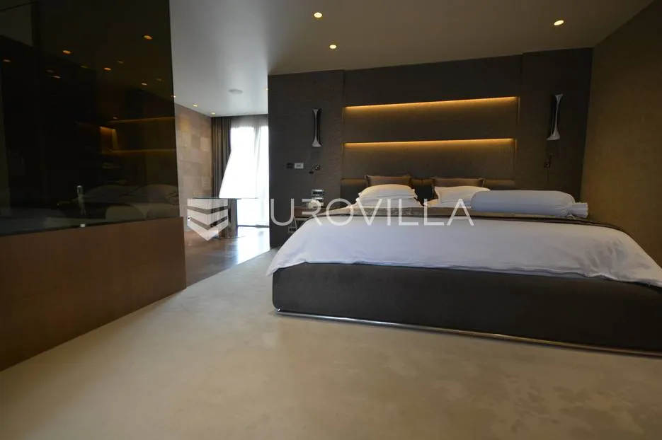 zagreb, luksuzan, moderan, trosoban penthouse nkp 340 m2 + 3 gpm - slika 9