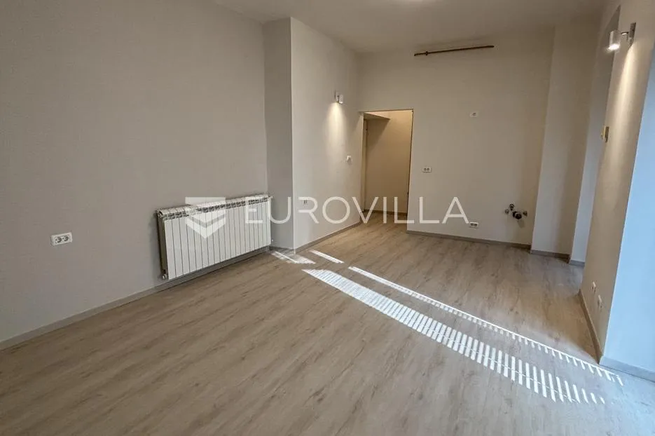 pula, centar, kvalitetan stan na mirnoj lokaciji - slika 3