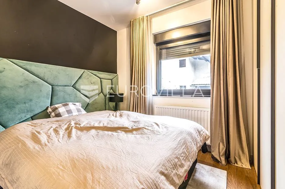 zagreb, mlinovi prekrasna dvojna kuća 280 m² - slika 13
