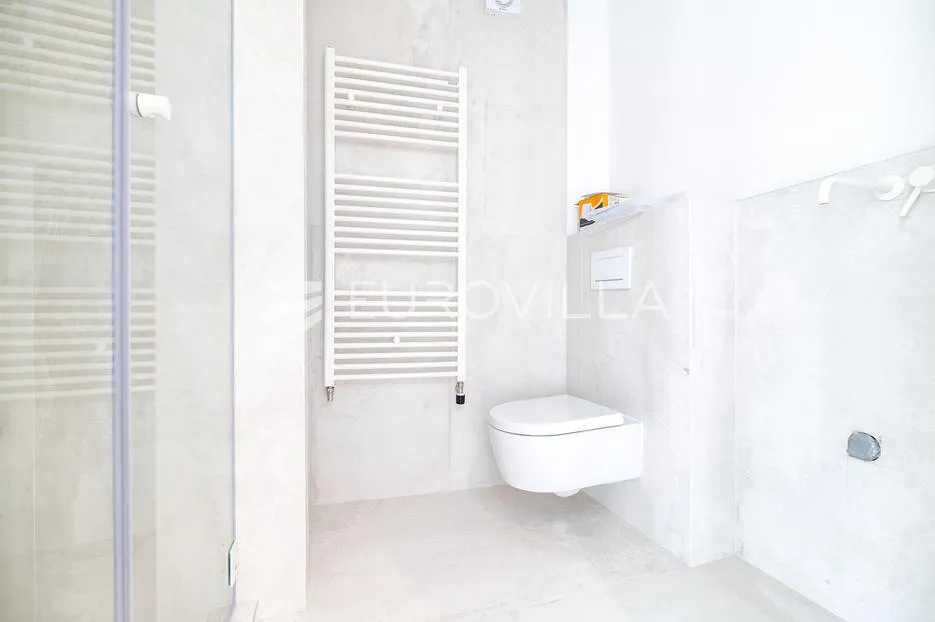 zagreb, pantovčak, ekskluzivan četverosoban stan 104 m² - slika 10