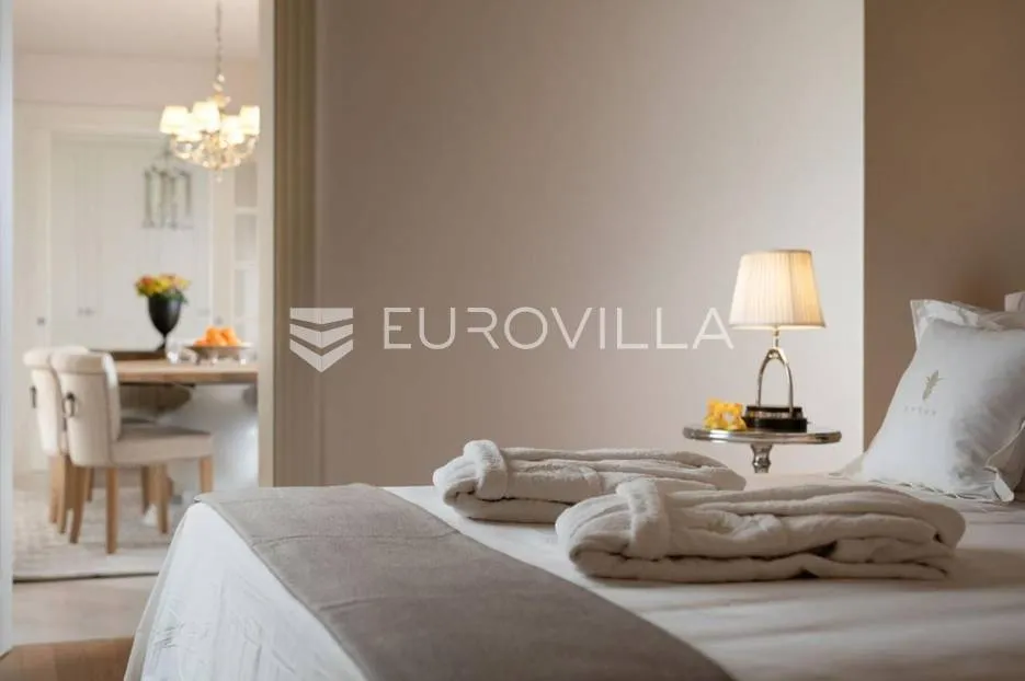 istra, vabriga, ekskluzivna, unikatna vila bezvremenske ljepote 338 m² - slika 7