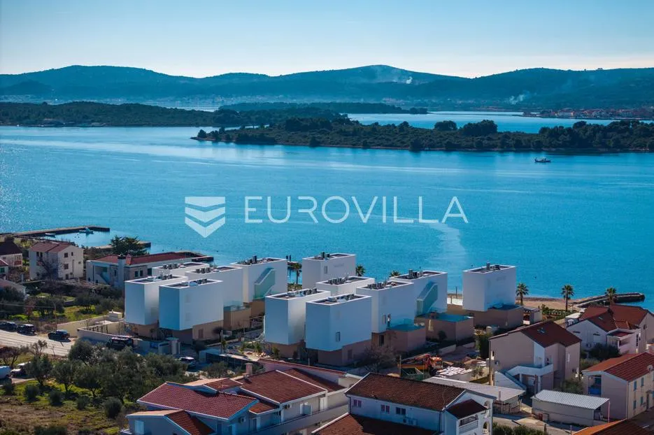 turanj, vile turris, prekrasan četverosoban dvoetažan stan - slika 26