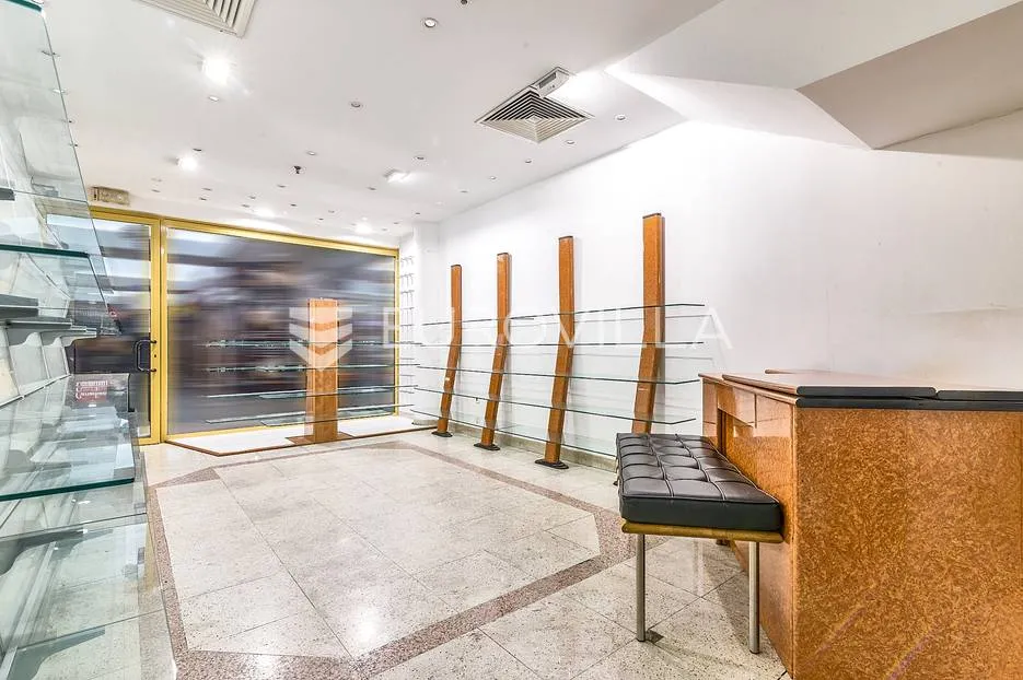 importanne centar, poslovni prostor, lokal 60 m² - slika 2