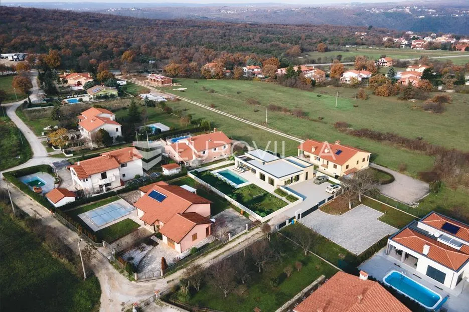 istra, labin, trget, moderna prizemnica s bazenom i pametnim sustavima - slika 9