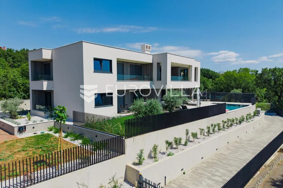 kostrena, rožići, ekskluzivan penthouse 200 m², panoramski pogled na more - slika 30