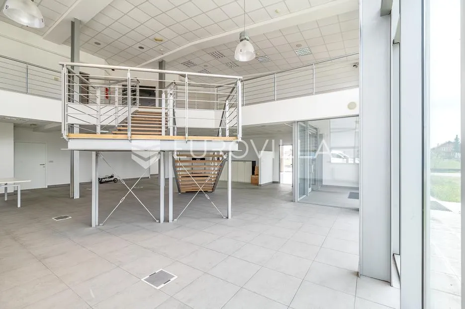 zagreb, hrvatski leskovac, poslovna zgrada 500 m² na parceli 5800 m² - slika 7