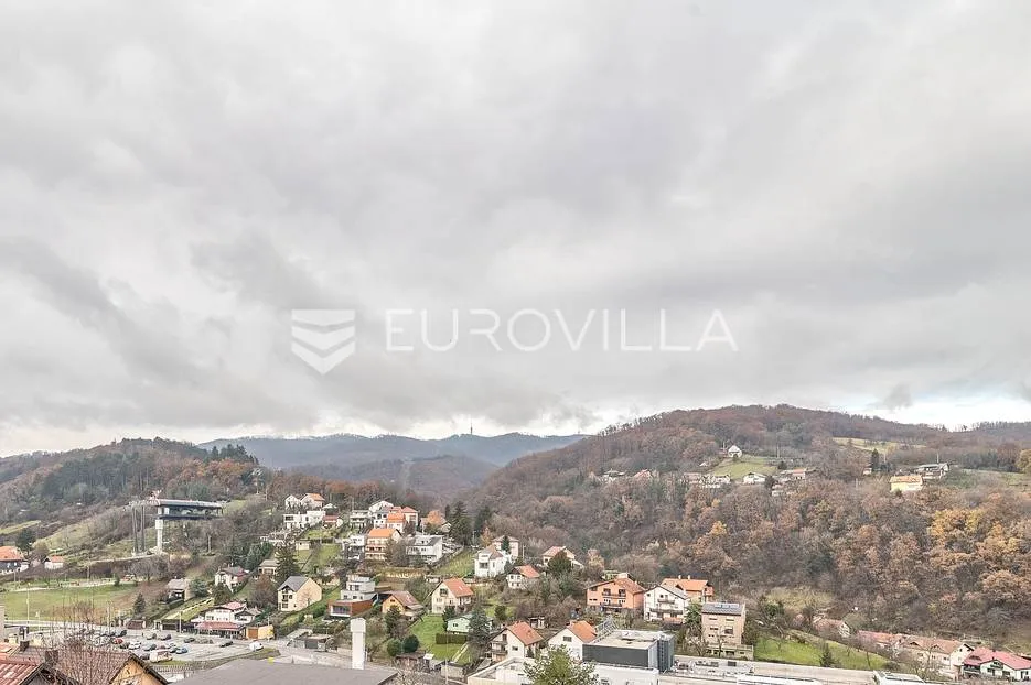 zagreb, gračani trosoban stan 159 m2, parking - slika 12