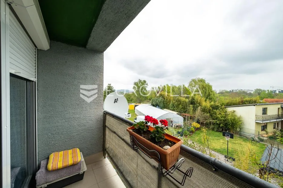 zagreb, stenjevec, trosoban stan, 65 m² s panoramskim pogledom i parkingom - slika 13