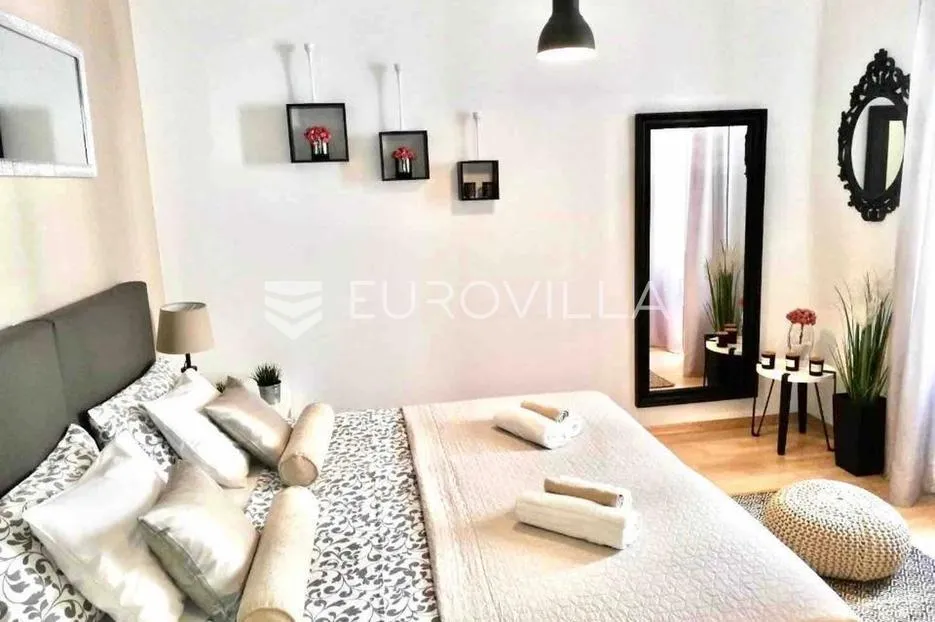 istra, pula, renovirana i namještena kuća nedaleko pulske arene, 93 m², dvorište 63 m² - slika 10