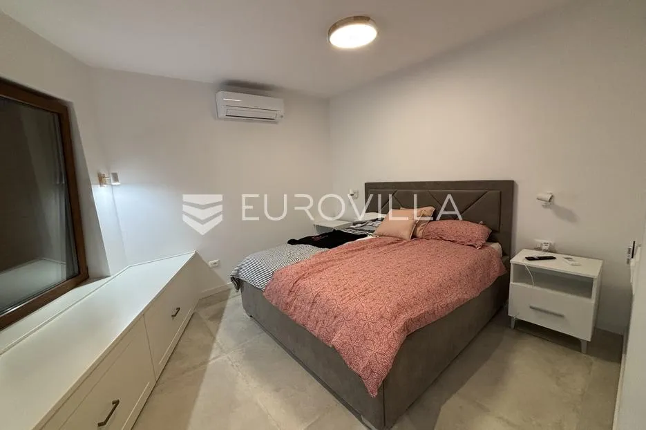 istra, tinjan, prizemnica s grijanim bazenom - slika 21