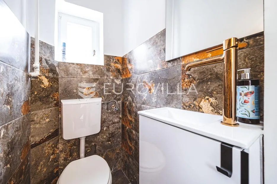 zagreb, kustošija, odličan trosoban stan 65 m² - slika 10