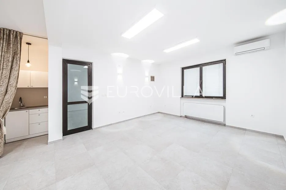 zagreb, trnje, novouređen poslovni prostor 150 m² - slika 6