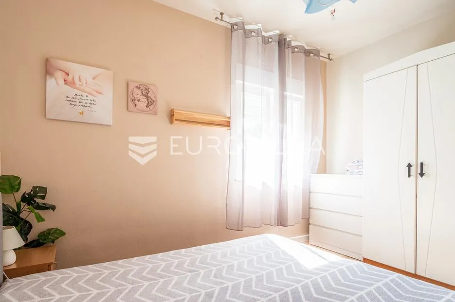 čiovo, okrug gornji, trosoban stan sa studio apartmanom, vrtom i pogledom na more - slika 6