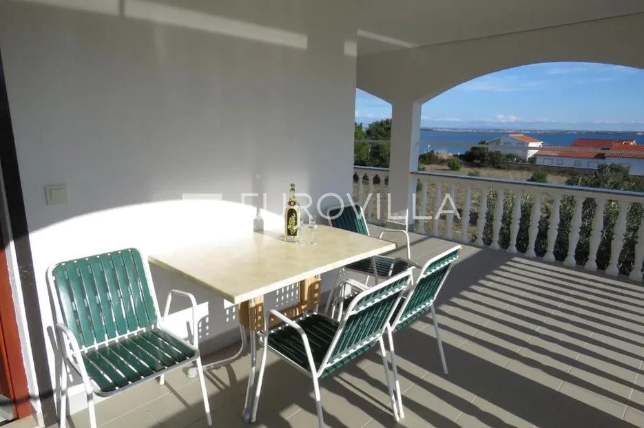 vir, kuća s 5 apartmana i pogledom na more - slika 5
