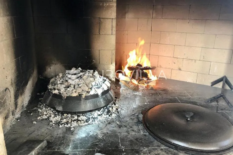 rogoznica, prekrasne dvije kuće u očaravajućem okruženju, 20 metara od mora - slika 20