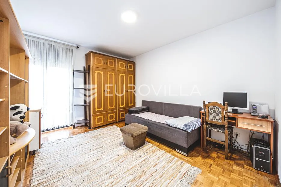 zagreb, vukomerec, komforan trosoban stan površine 64 m² - slika 7
