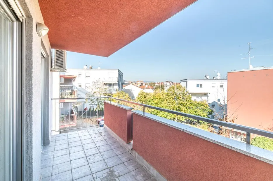 zagreb, maksimir, moderno uređen dvosoban stan 52 m² s garažom i vanjskim parkirnim mjestom - slika 6