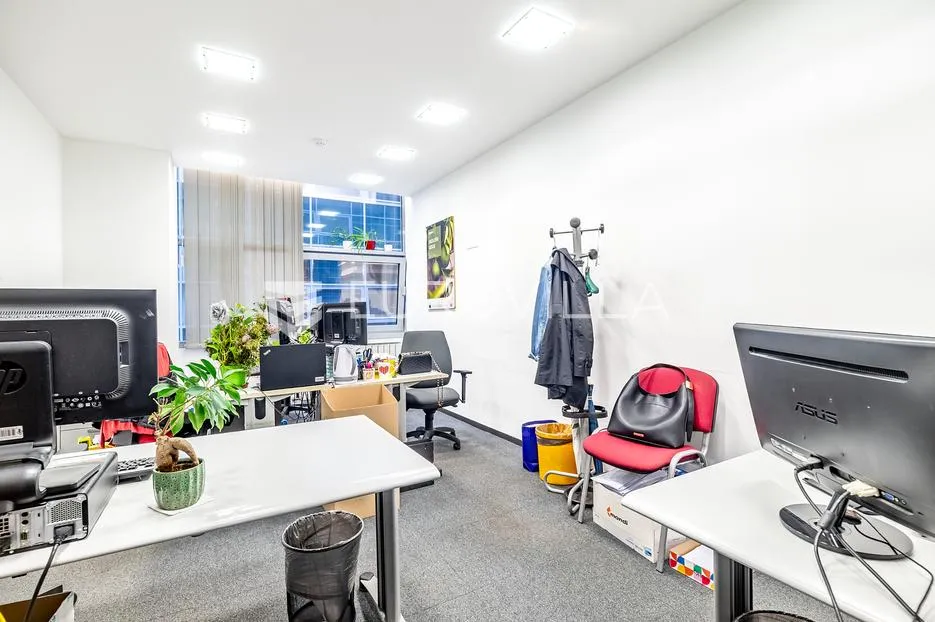 zagreb, poslovna zona, radnička, izvrstan uredski prostor 487 m², 5 garažna mjesta - slika 4
