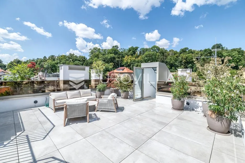zagreb, medvedgradska, luksuzan četverosobni penthouse s bazenom 324 m² - slika 14