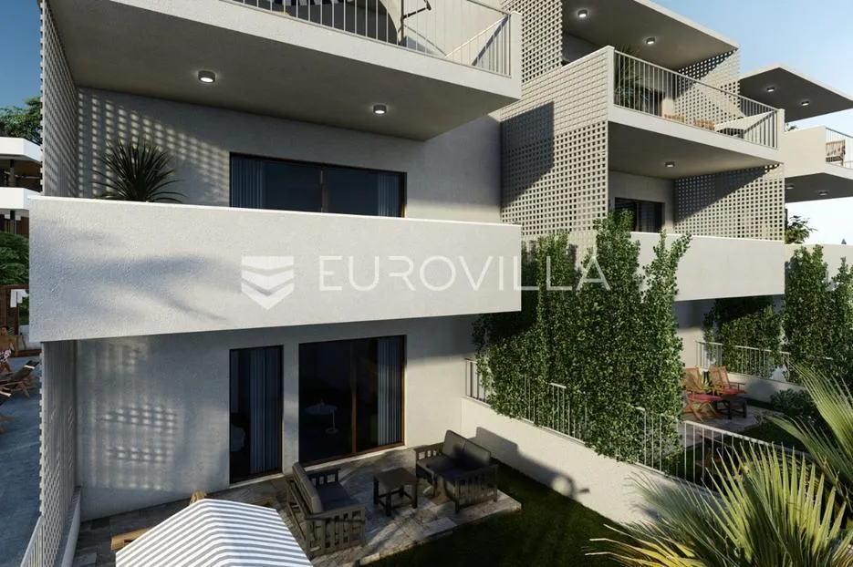 trogir, slatine, drugi red do mora, dvosoban stan na drugom katu površine 59 m², s10 - slika 17