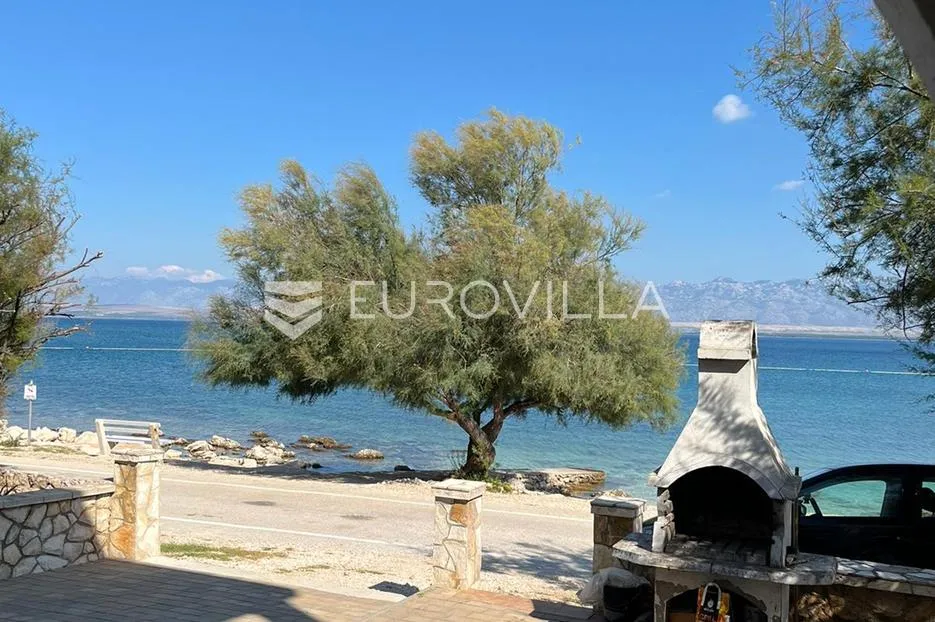 zadar, vir dvojna kuća sa šest apartmana prvi red do mora, površine 228 m² - slika 18