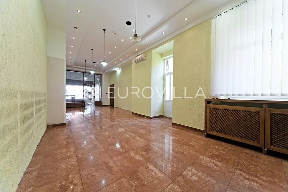 osijek, centar, zakup uličnog poslovnog prostora 283 m², županijska - slika 4