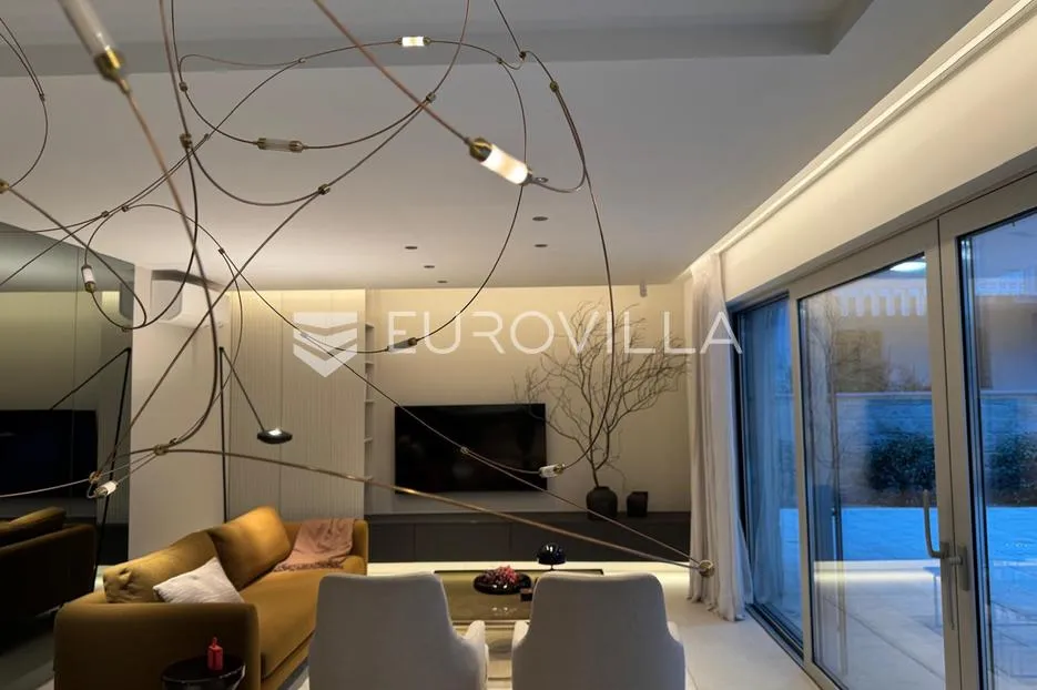 krk, luksuzan stan s bazenom, 113 m² novogradnja - slika 19