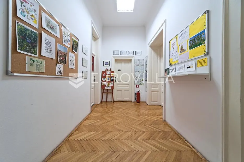osijek, centar, dva opremljena ureda, trenutno učionice za zakup 30 m² i 25 m² - slika 6
