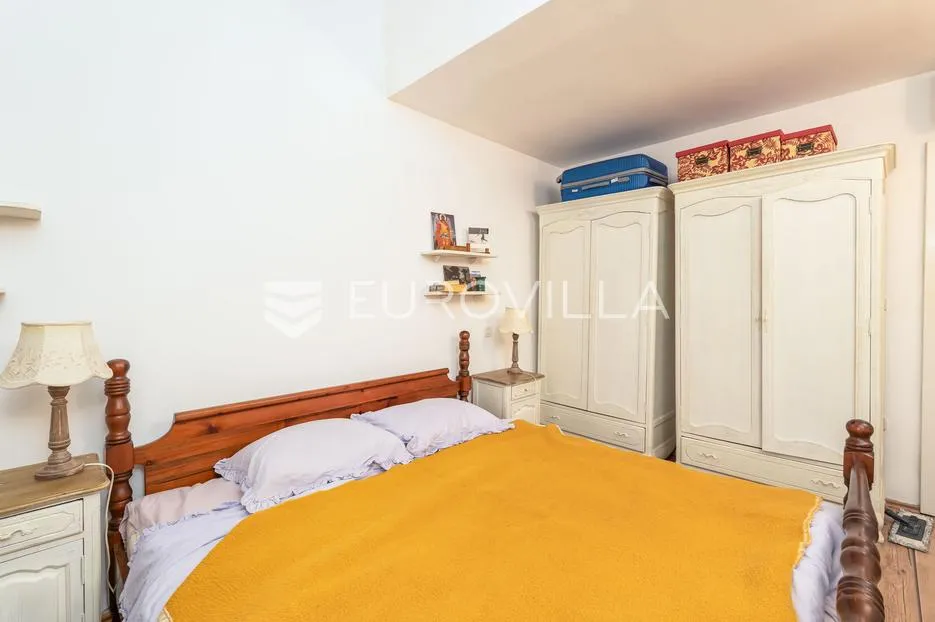 dubrovnik, stari grad, prekrasan troetažni stan - slika 22