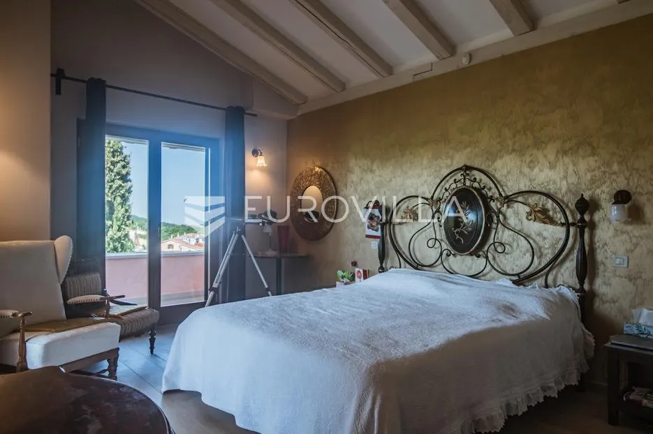 istra, šorići, luksuzna kamena kuća, 388 m², s bazenom i građevinskim zemljištem 4621 m² - slika 14