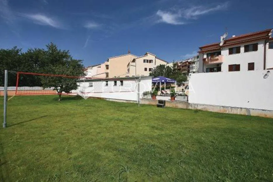pula, apartmanska kuća s bazenom na uređenoj okućnici, 350 m od mora - slika 36