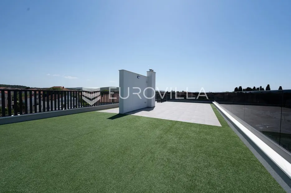 zadar, sukošan, luksuzni penthouse s pogledom na more - slika 15