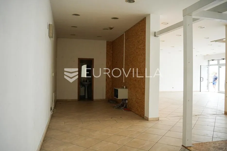 vinkovci, radićev blok, poslovni prostor 459 m² - slika 5