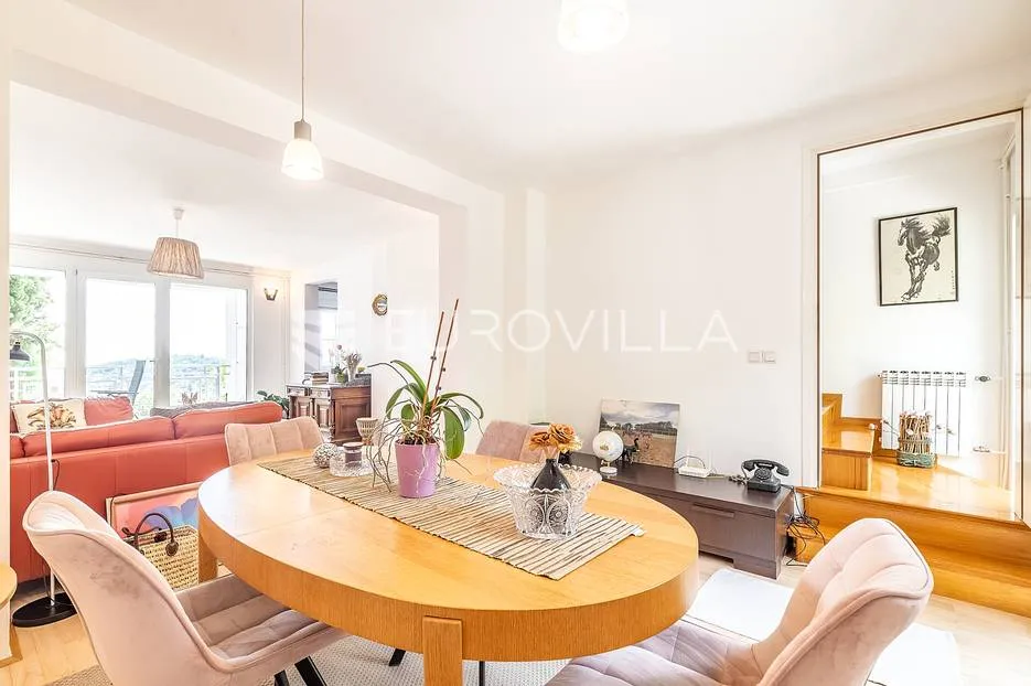 zagreb, gračani, prekrasan četverosoban dvoetažni stan,nkp 207,80 m2 - slika 6