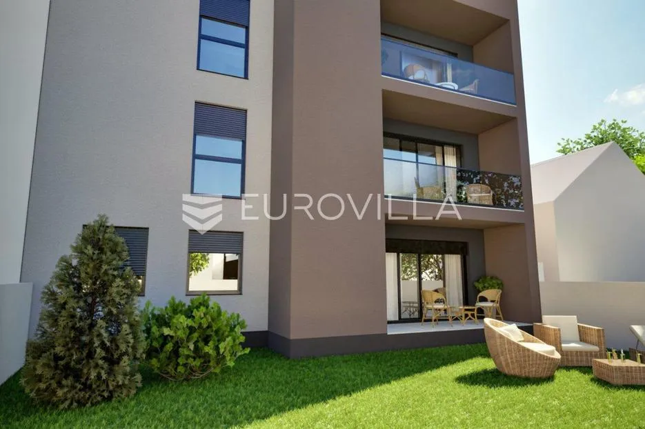 osijek, retfala, četverosoban stan u modrenoj urbanoj vili, 130 m² - slika 6