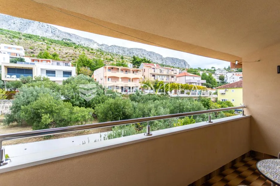 omiš, duće, prostrani dvosoban stan, 109,80 m² - slika 5