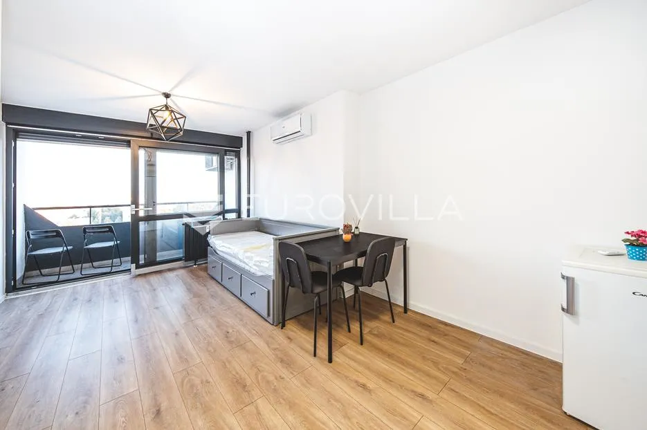 zagreb, srednjaci, odličan jednosoban stan s prekrasnim pogledom 28.50 m² - slika 2