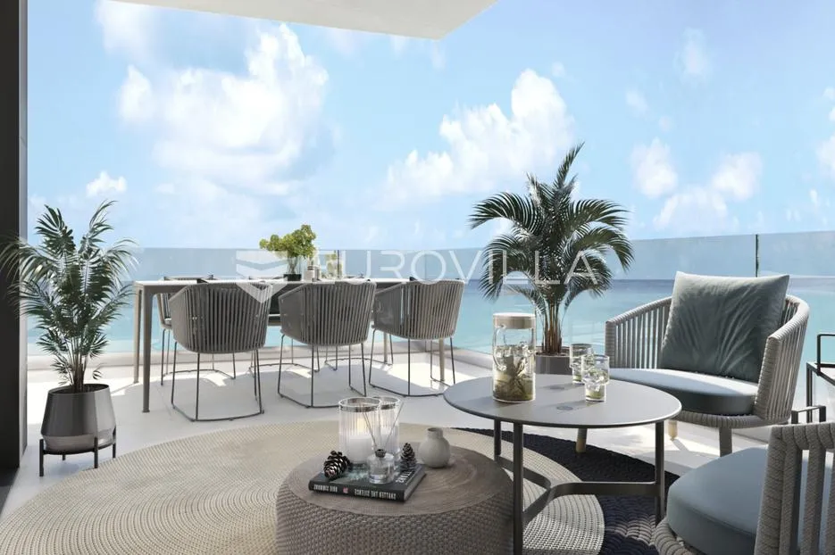 opatija, luksuzno opremljen četverosoban penthouse s pogledom na more nkp 163 m2 - slika 3
